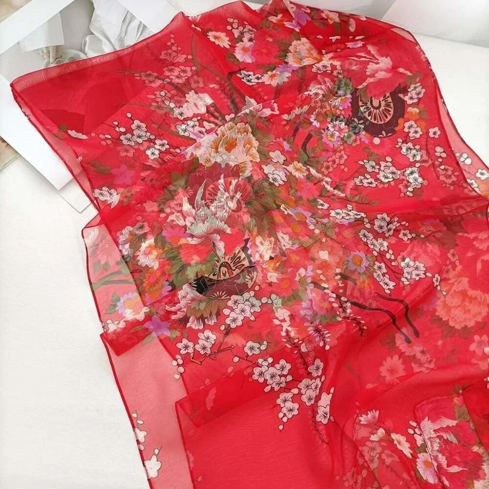 N/A dimensions scarf